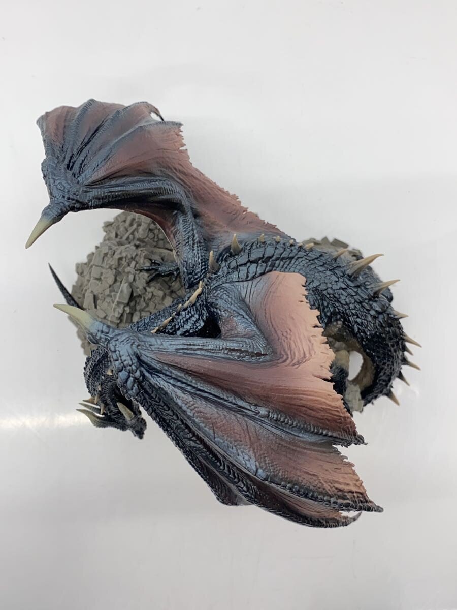 Bandai Namco Games Monster Hunter 20th Anniversary Ichiban Kuji Last One Prize Figure