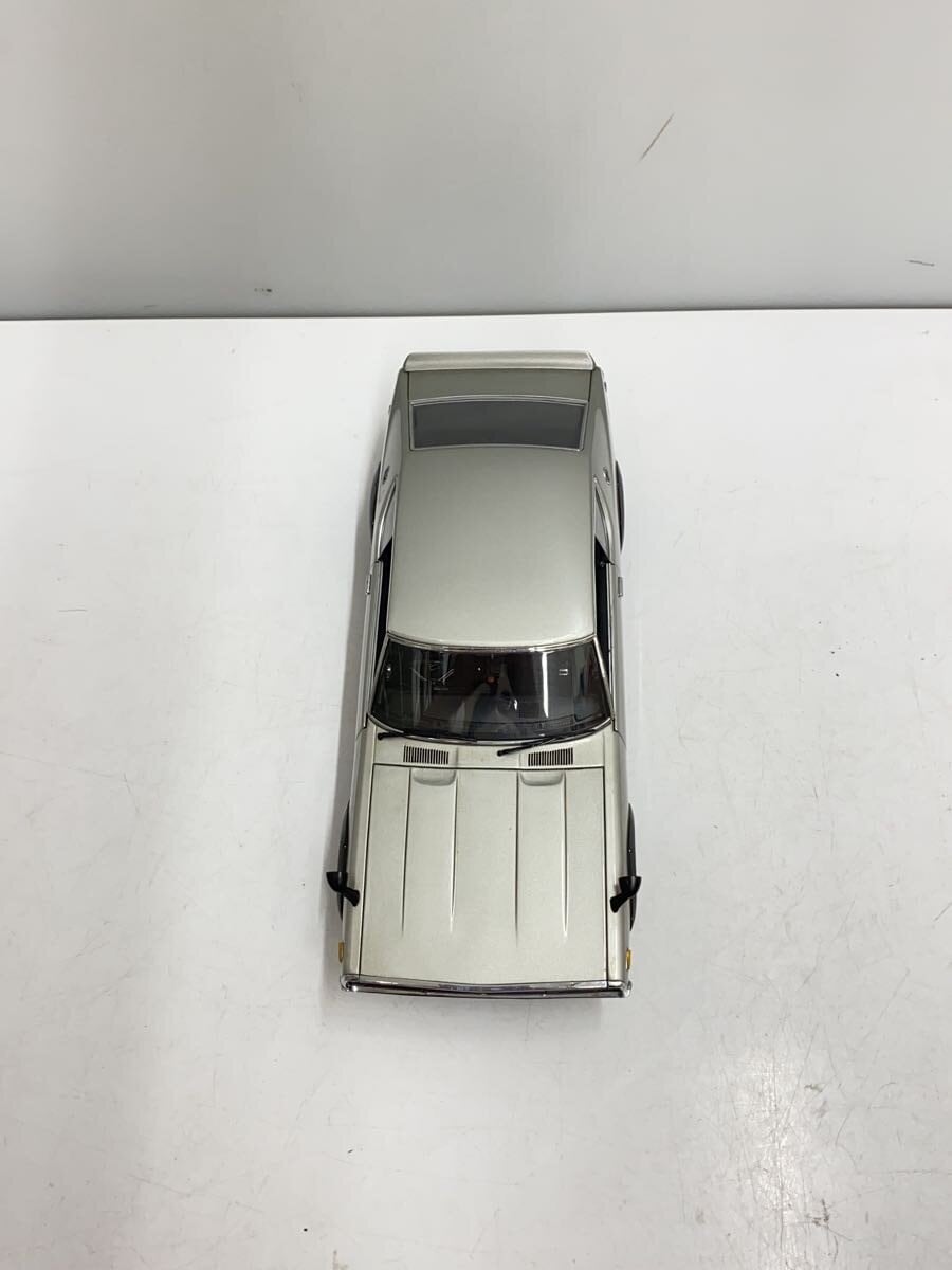KYOSHO Nissan Skyline 2000GT-R (Hakosuka) Diecast Mini Car