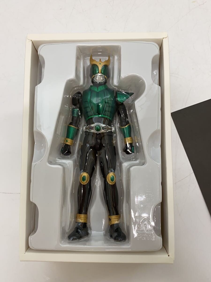 BANDAI SPIRITS Kamen Rider Kuuga Pegasus Form Figure