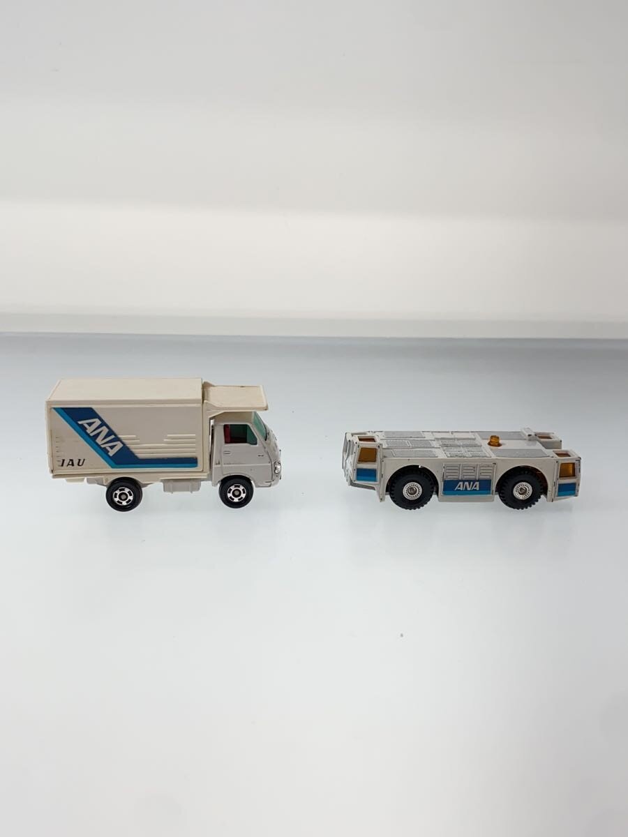 TOMY Truck & Towing Tractor "Jumbo Air" ANA (Made in Japan)