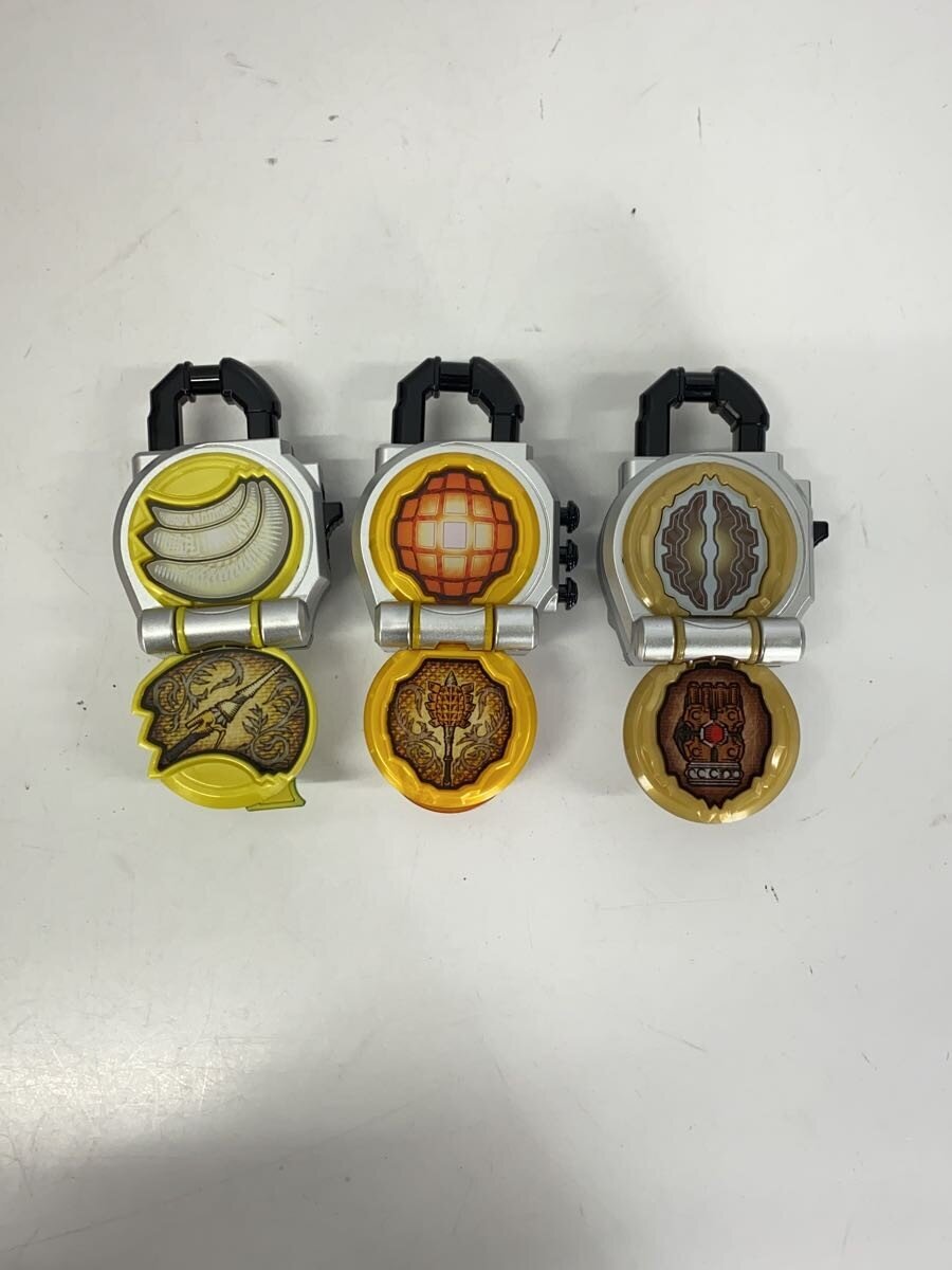BANDAI COMPLETE SELECTION MODIFICATION (Tokusatsu Hero)