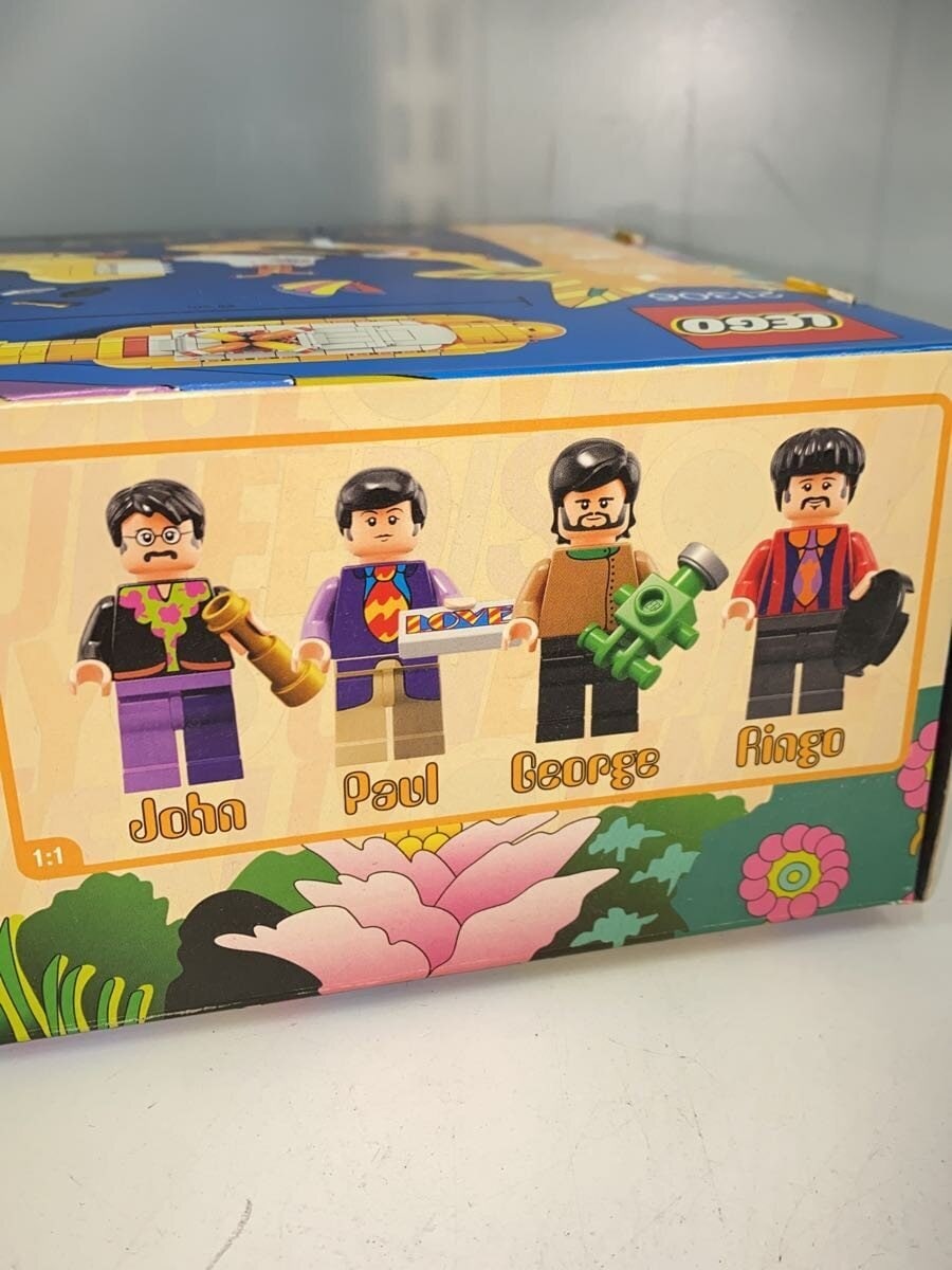 LEGO The Beatles 21306 Yellow Submarine