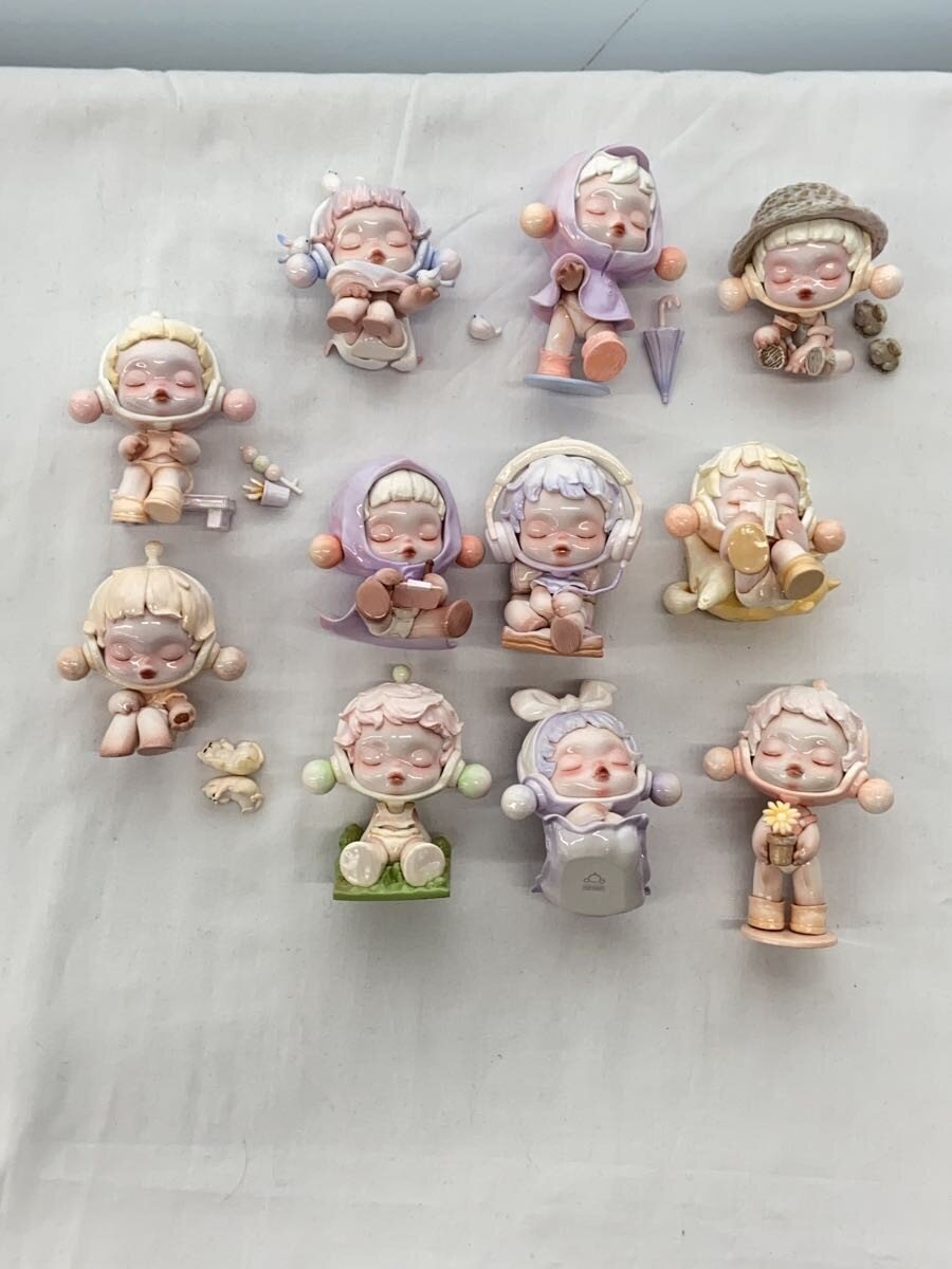 POP MART SAKULLPANDA 11-Figure Set (1 Missing)