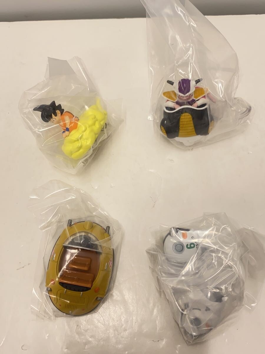 TAKARA TOMY Figure