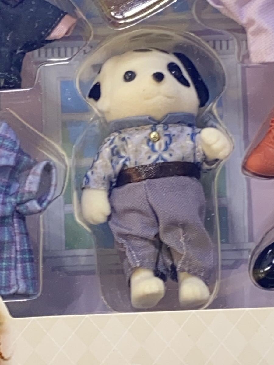 EPOCH Sylvanian Families Dalmatian Brother Town Style Coordinate Set