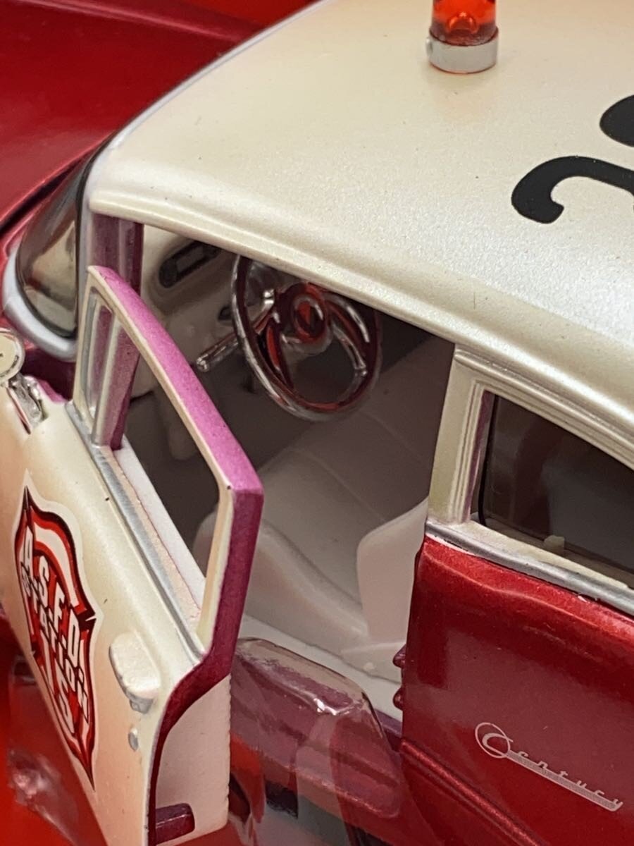 Maisto 1955 Buick Century (for boys)