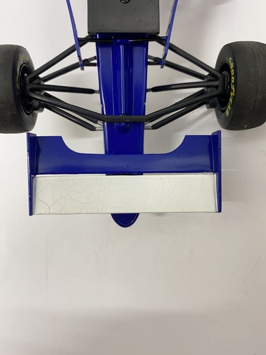 Other Brand ONYX FW17 95-96 Williams Renault 1/43 model car — front wing deterioration (crack)