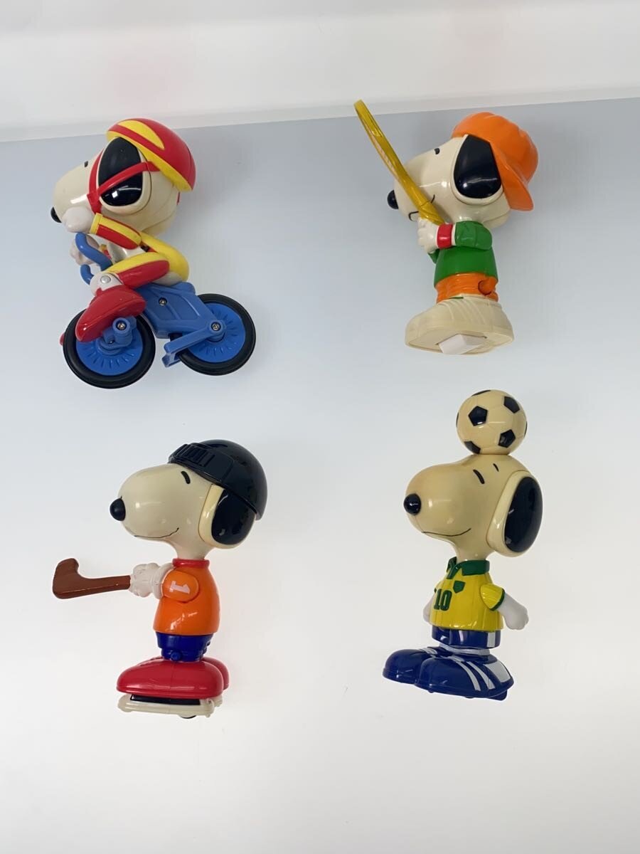 Other Brand Peanuts Sporty Snoopy Figure Set