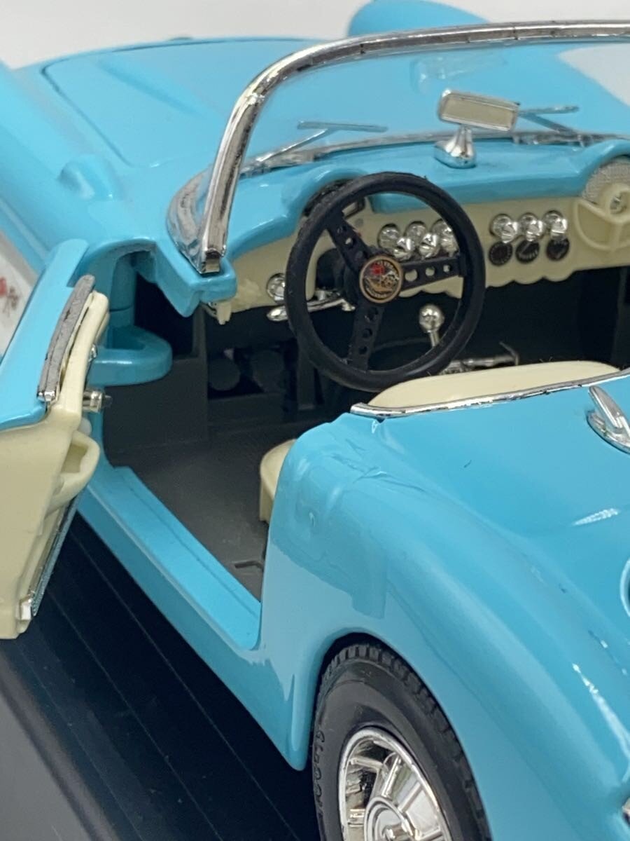 ROADLEGENDS 1957 Chevrolet Corvette Toy (Other Brand, for Boys)