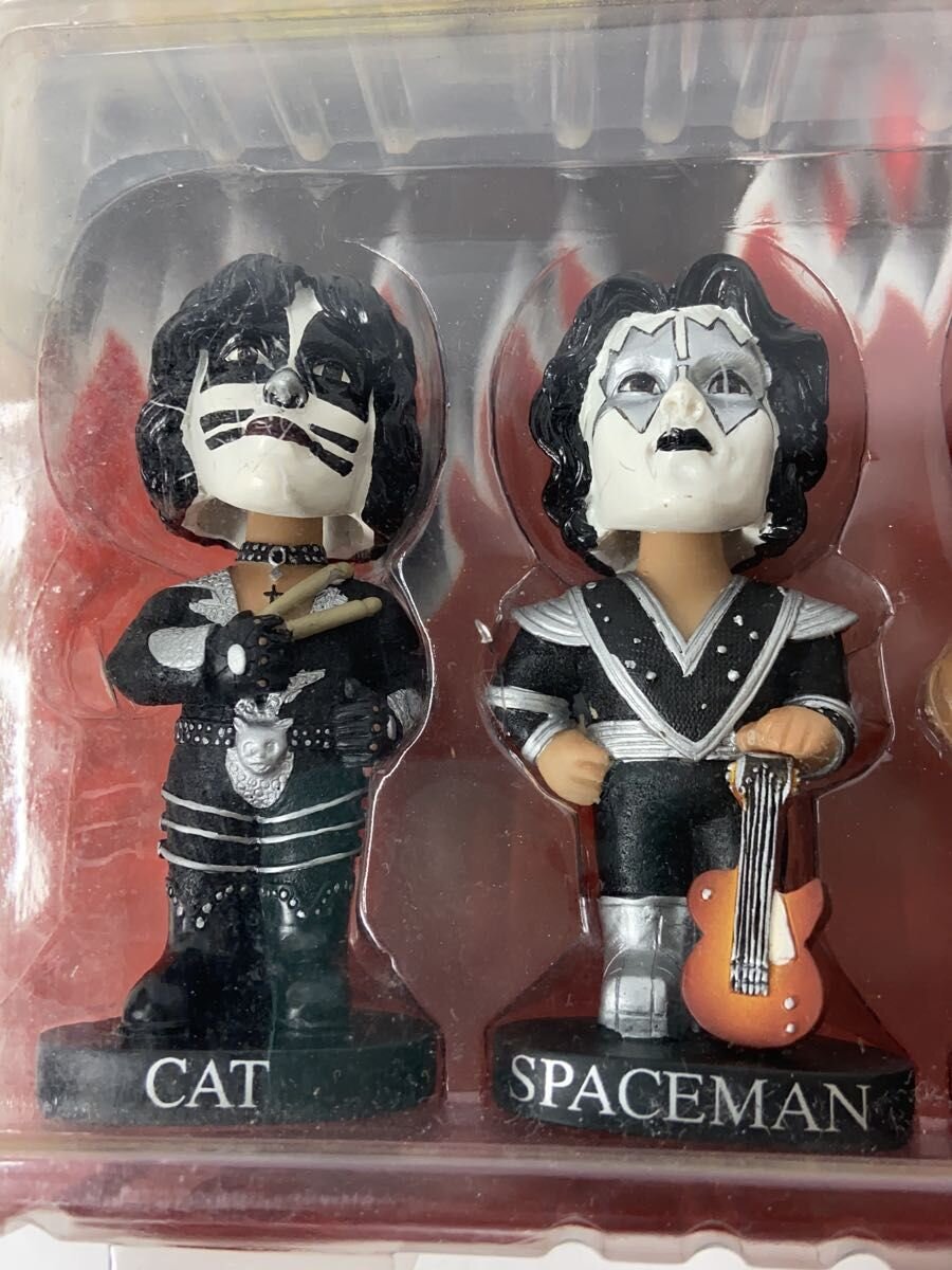 Other Brand KISS Bobble Dobbles Figures, Set of 4