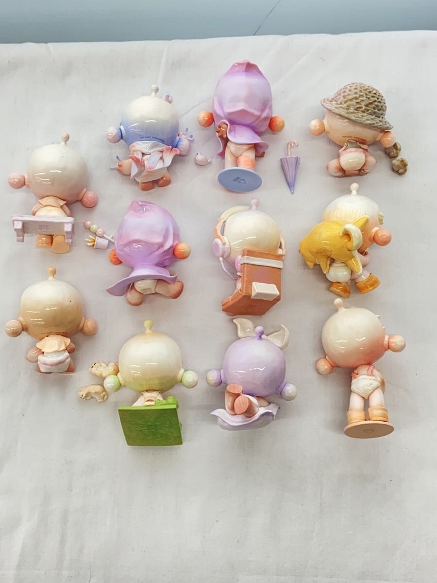POP MART SAKULLPANDA 11-Figure Set (1 Missing)