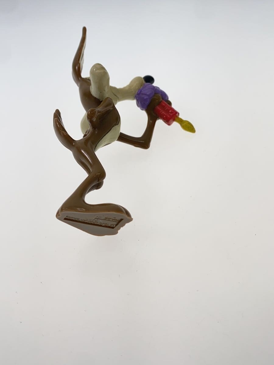 TYCO Coyote Figure