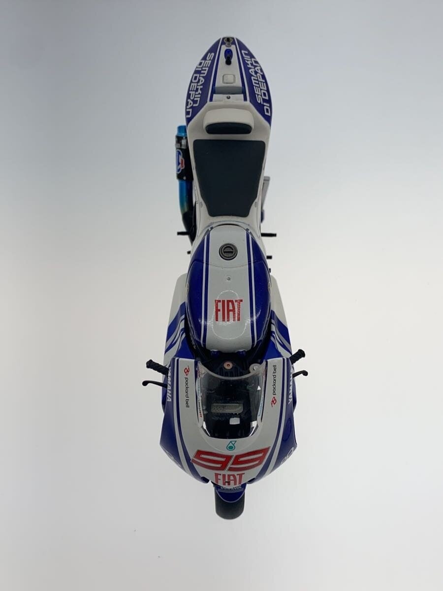 MINICHAMPS 1:12 Yamaha YZR-M1 Fiat Yamaha MotoGP 2010 #99 (122103099)