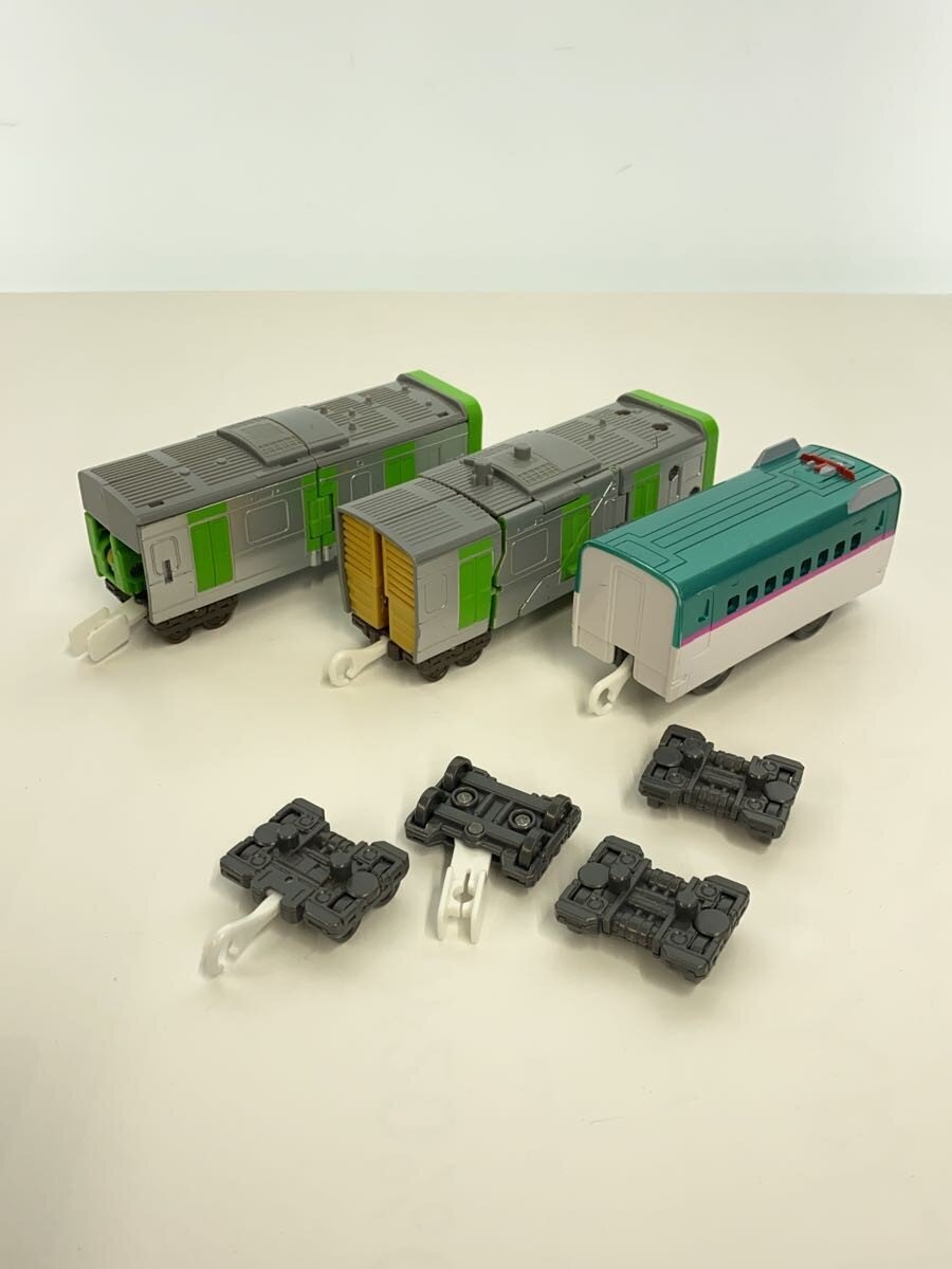 TAKARA TOMY Perfect E5 Yamanote (Shinkalion Z)