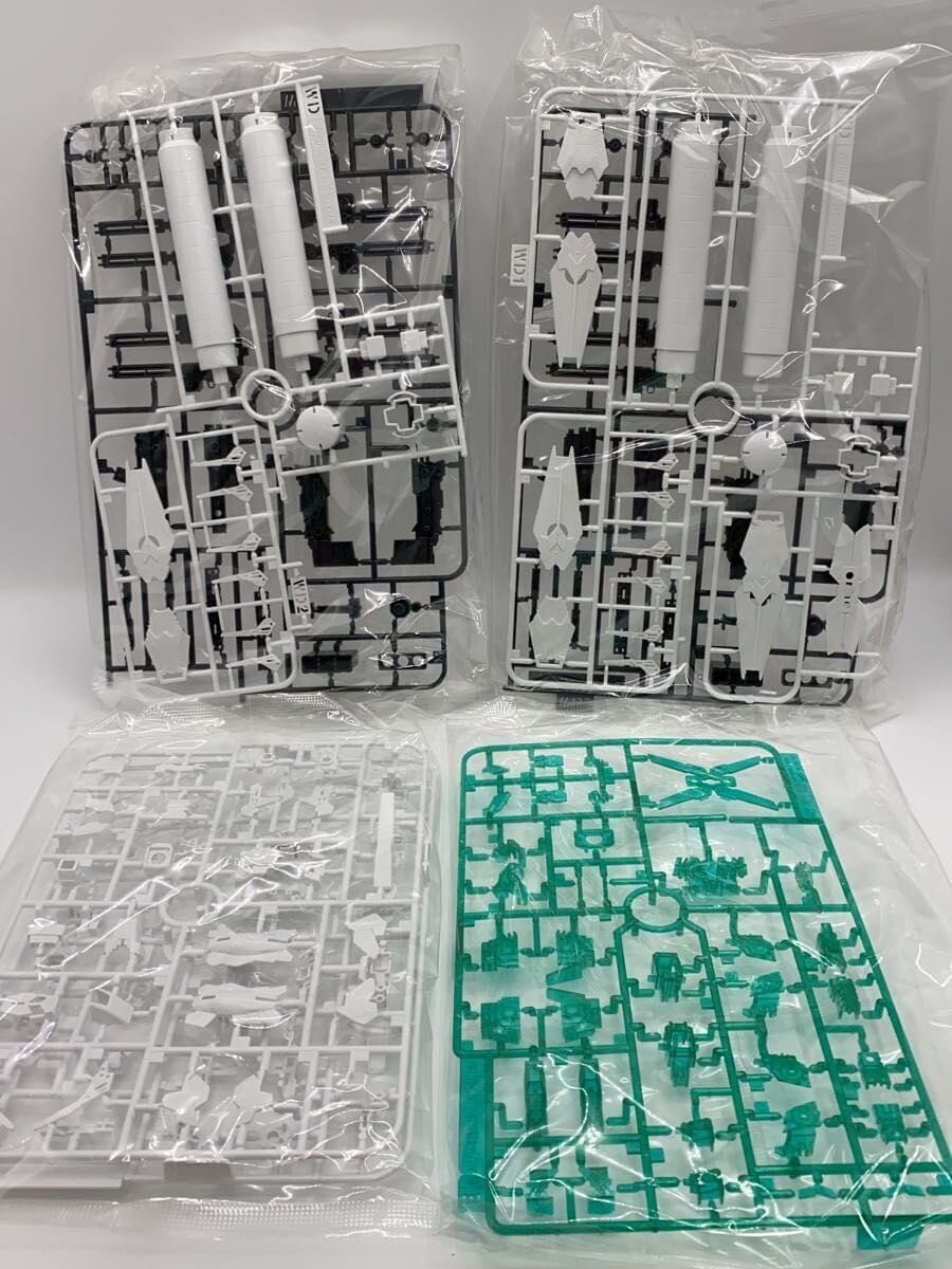 BANDAI Gunpla Plastic Model