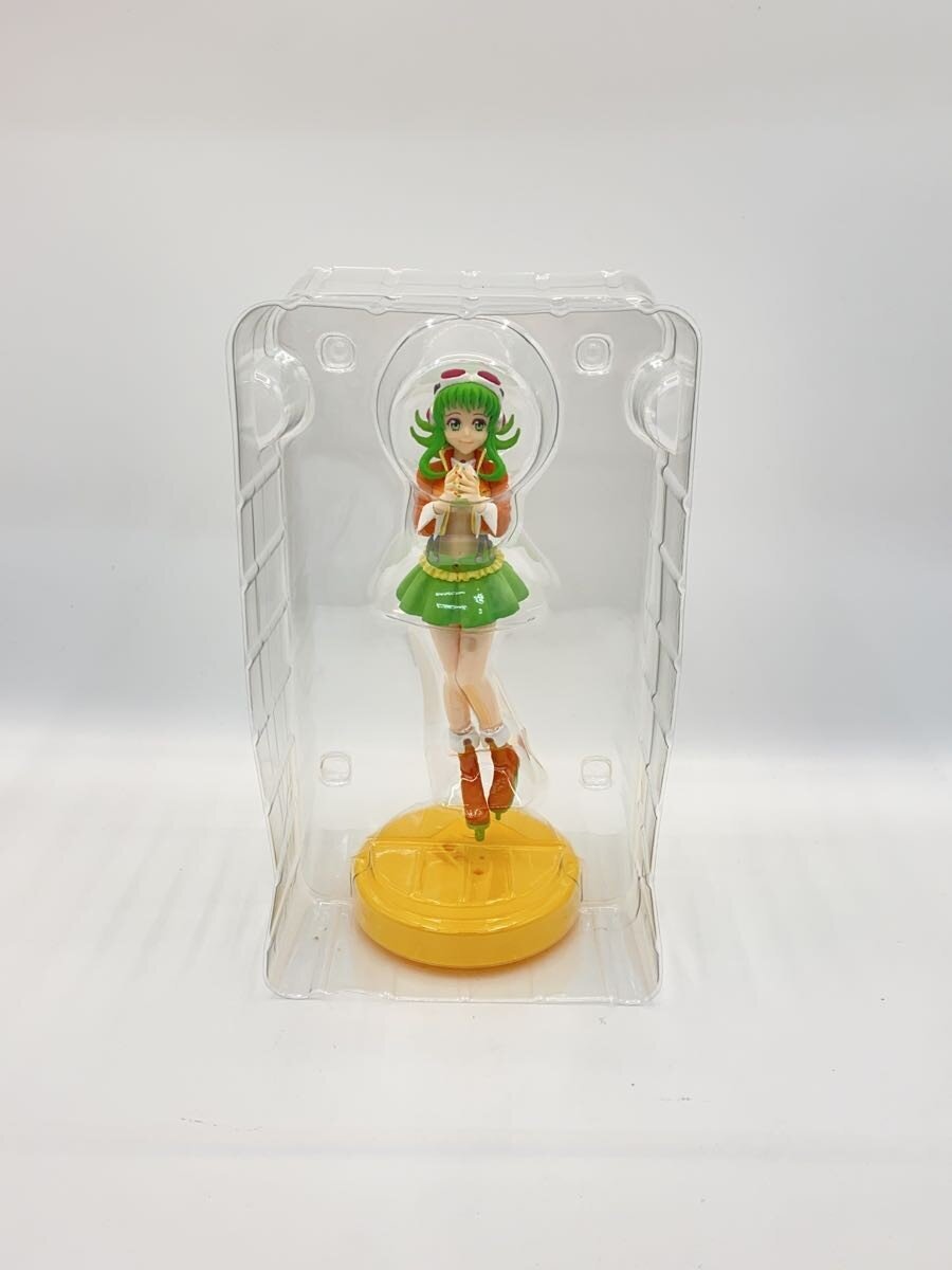 FURYU Figure