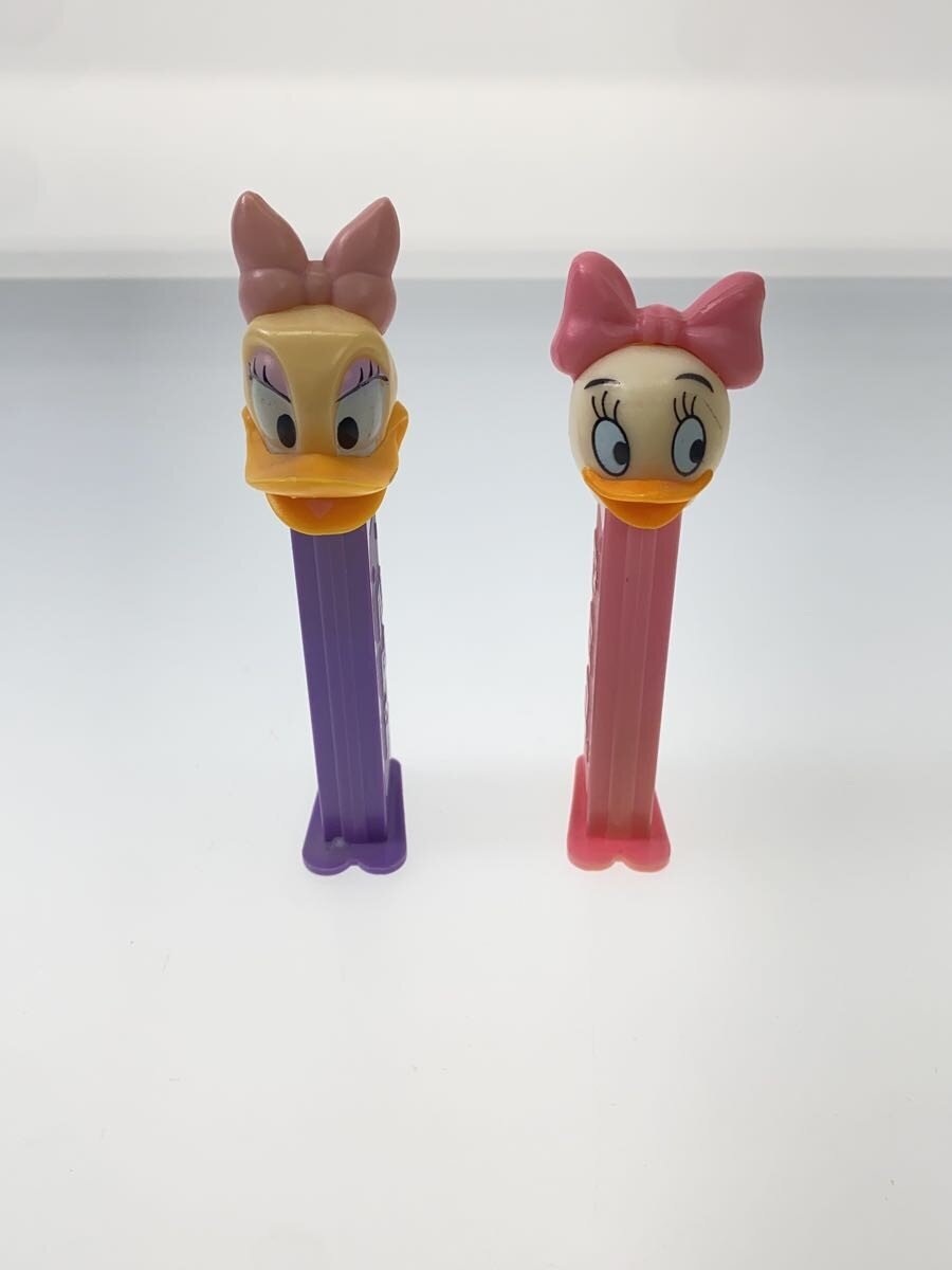 Disney PEZ Dispensers Donald Family 8-Piece Lot