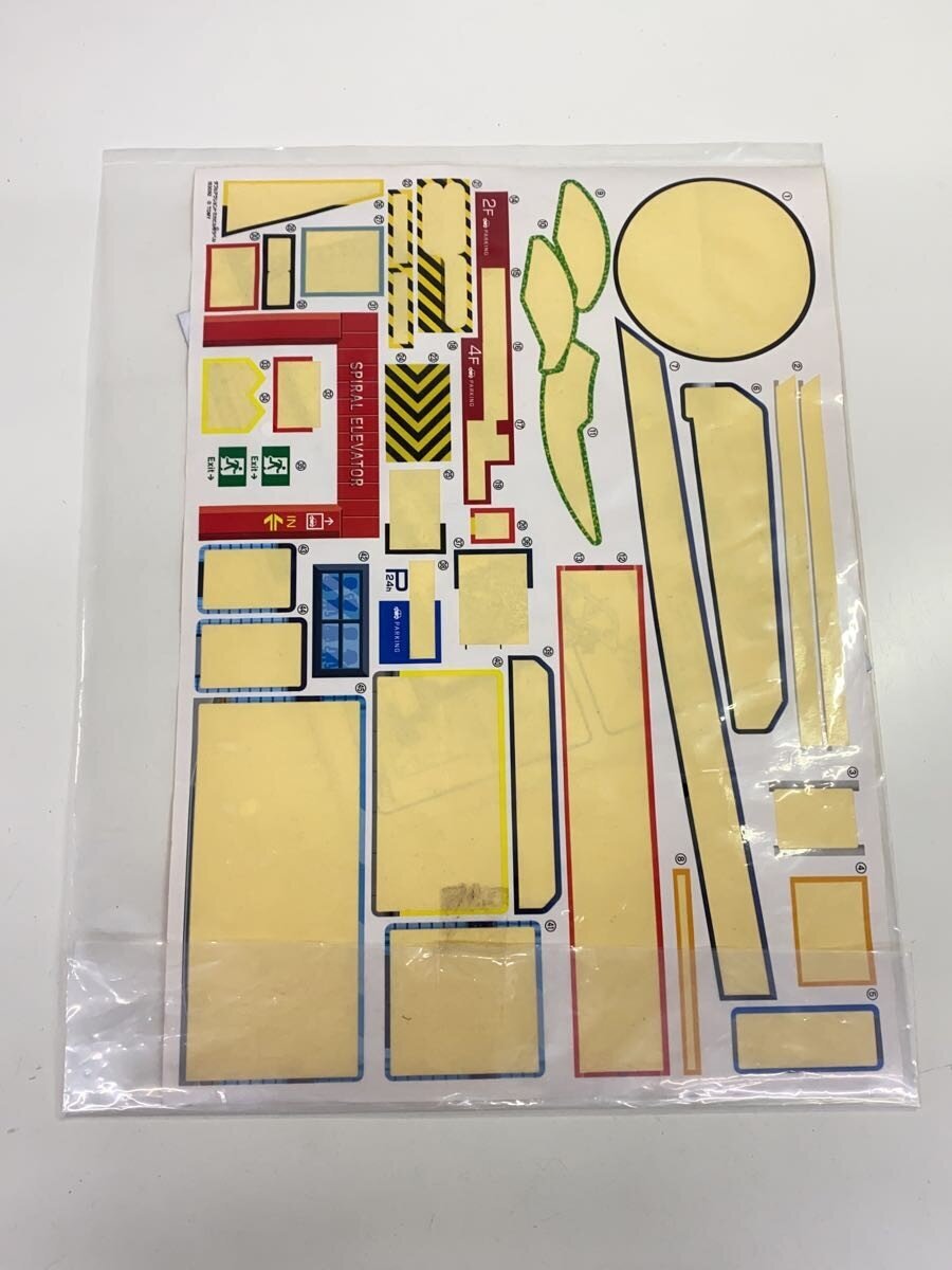 TAKARA TOMY Tomica Double Action Building (Outer Box Damaged)