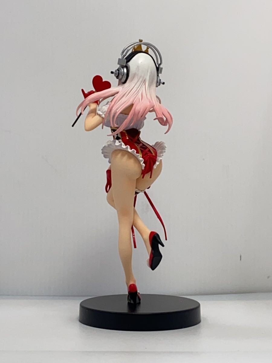 FURYU Figure: Super Sonico (Sonico-chan and the Fairy Tale) Queen of Hearts