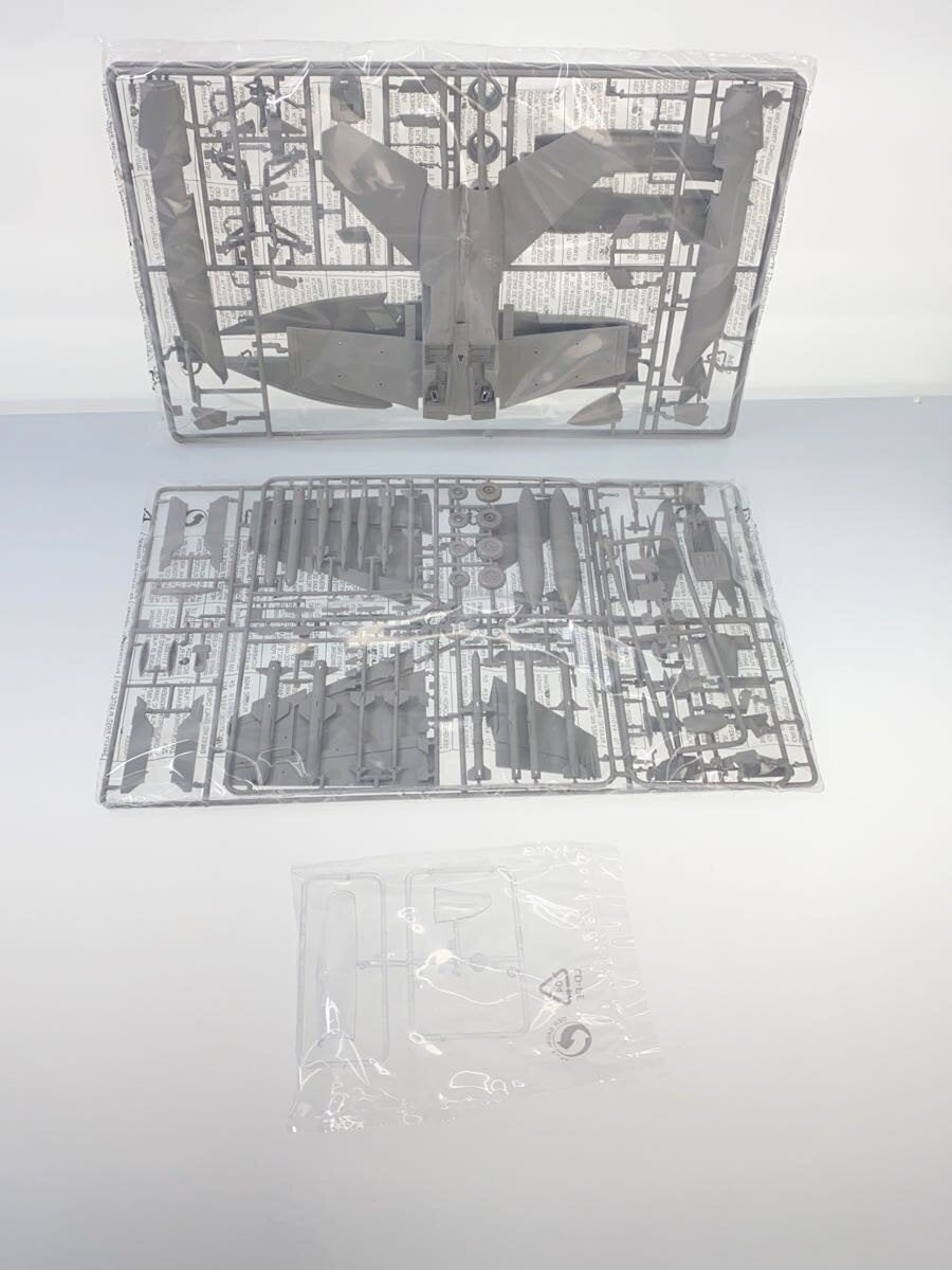 ITALERI 1:48 F/A-18F Super Hornet US Navy Special Livery 38104