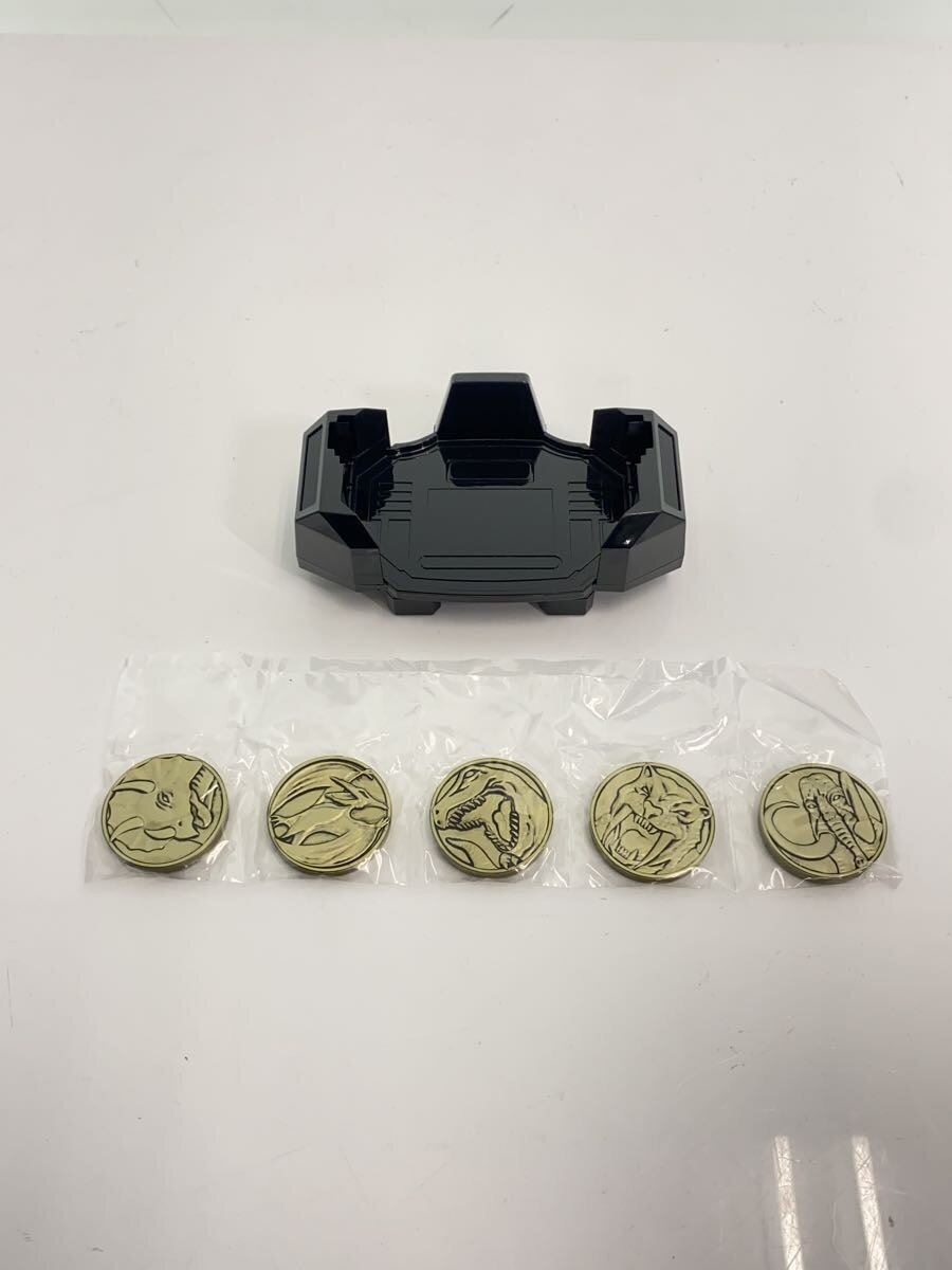 BANDAI Kyoryu Sentai Zyuranger Dino Buckler Memorial Edition (Boxed)