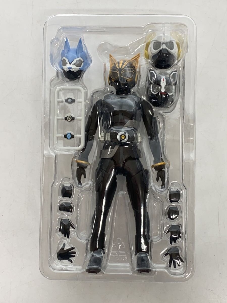BANDAI SPIRITS Kamen Rider Nago Tokusatsu Figure
