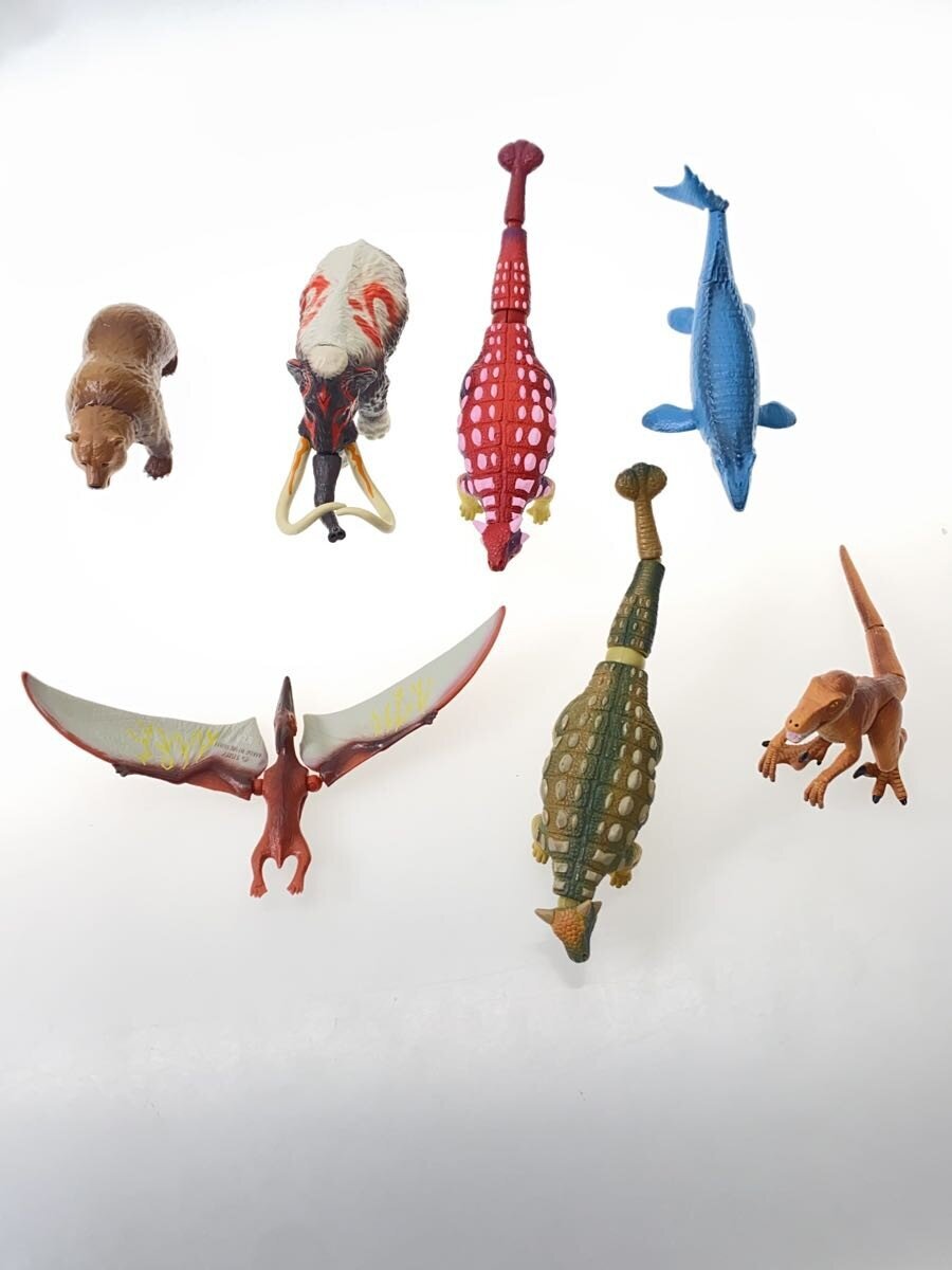 Assorted Figures (Other Brands, Ania)
