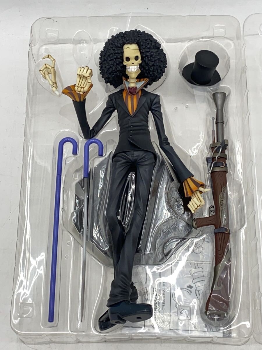Mega House Figure: ONE PIECE (Comic & Anime)