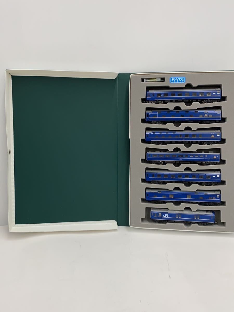 KATO 24 Series 25-Type Hokutosei Limited Express Sleeper Car (Operation Checked)