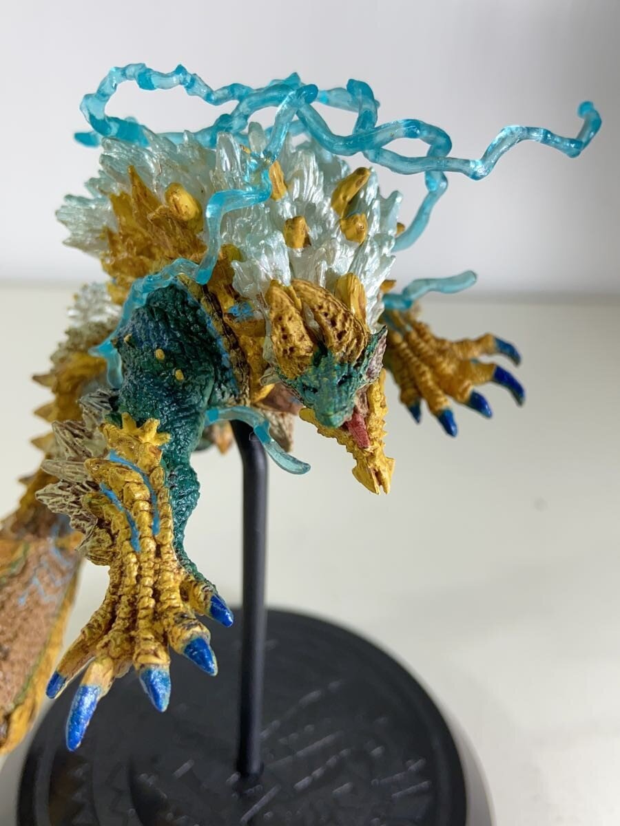CAPCOM Figure Builder Standard Model Monster Hunter Zinogre (Supercharged / Angry Ver.2)