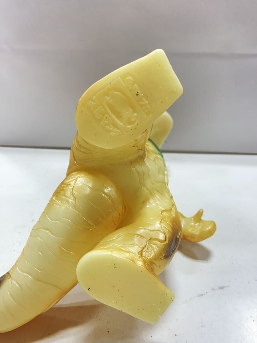 BULLMARK Glow-in-the-Dark Eleking Tokusatsu Figure