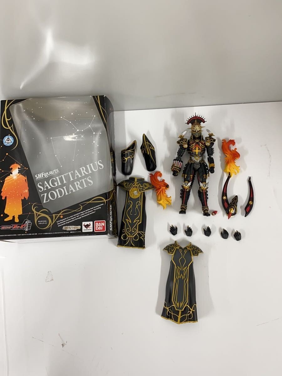 BANDAI S.H.Figuarts Sagittarius Zodiarts (Tokusatsu Hero)