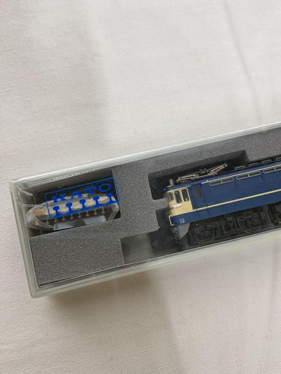 KATO Model Train 3060-1 EF65 500 (P-type)