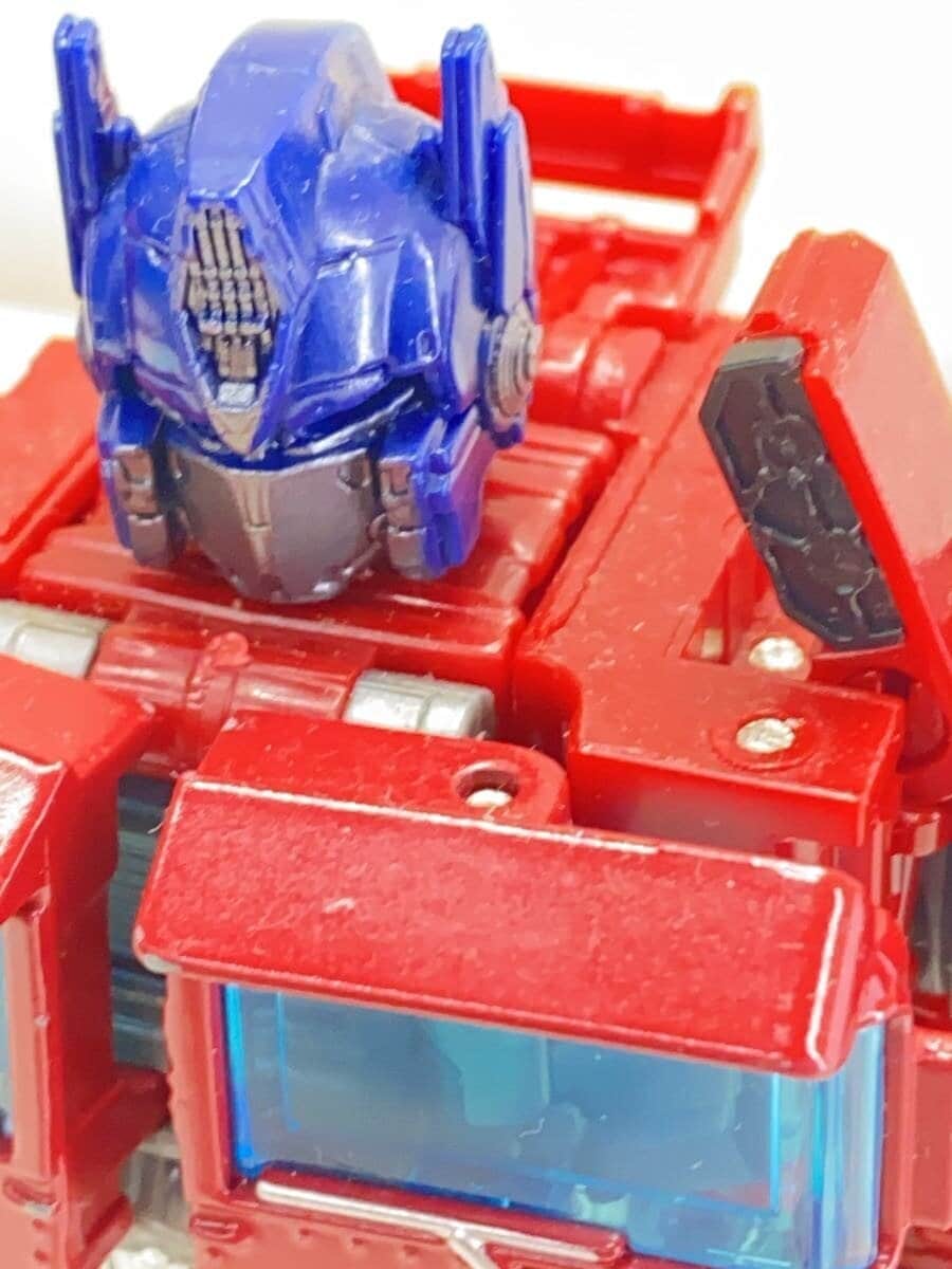 TAKARA TOMY Transformers Optimus Prime