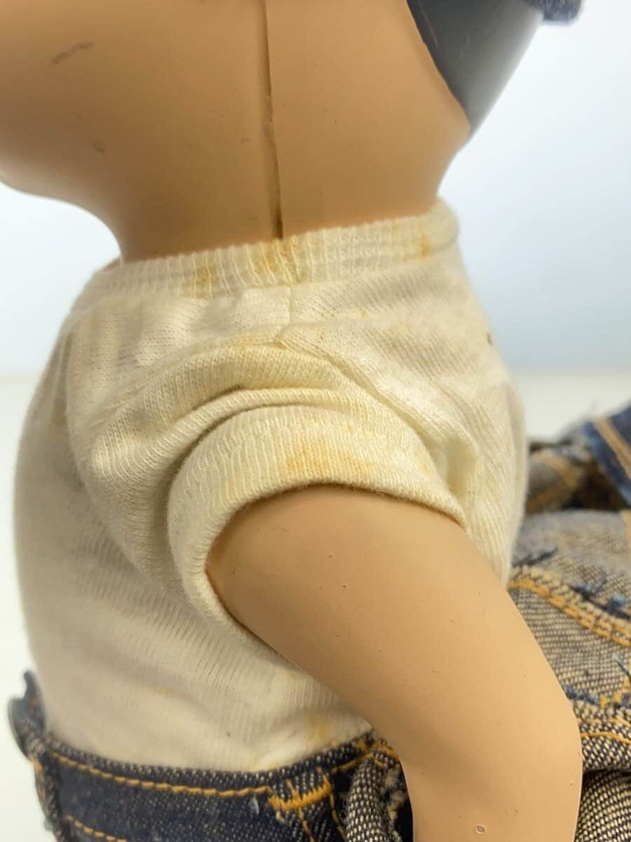 HOLLYWOOD RANCH MARKET (H.R.MARKET) Mō Doll Figure (T-shirt Stained)