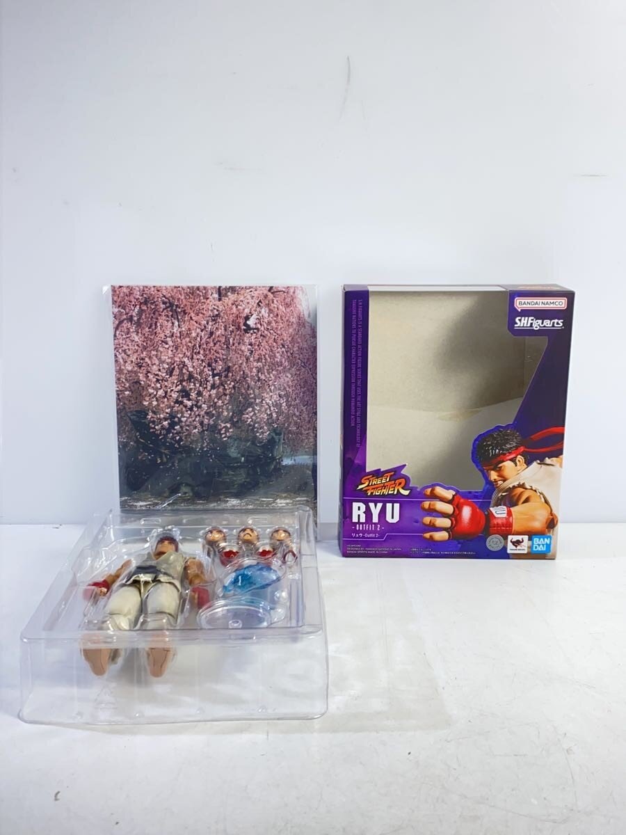 BANDAI SPIRITS s.h.Figuarts Street Fighter Ryu (Outfit 2) Figure