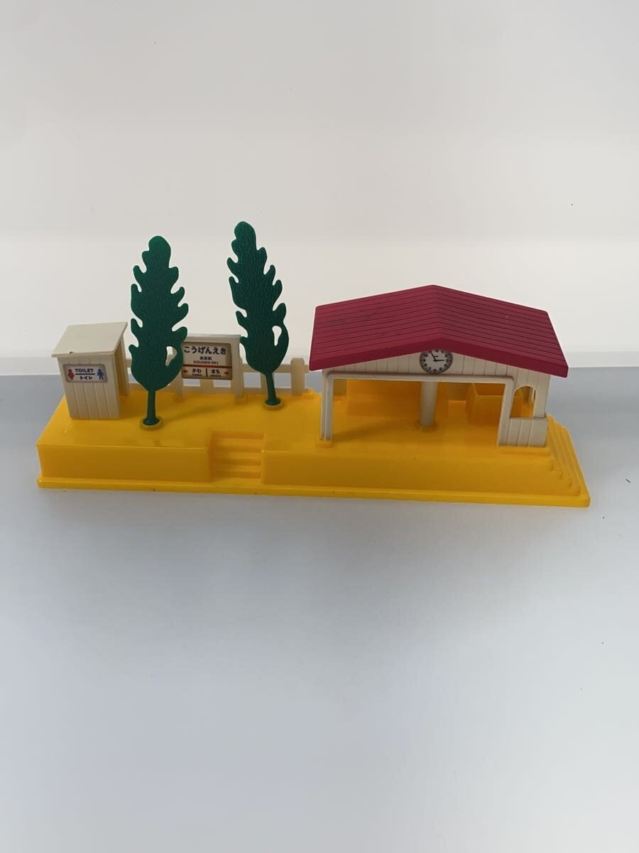 TAKARA TOMY Plarail Let's Start! Basic Rail Set (no box)