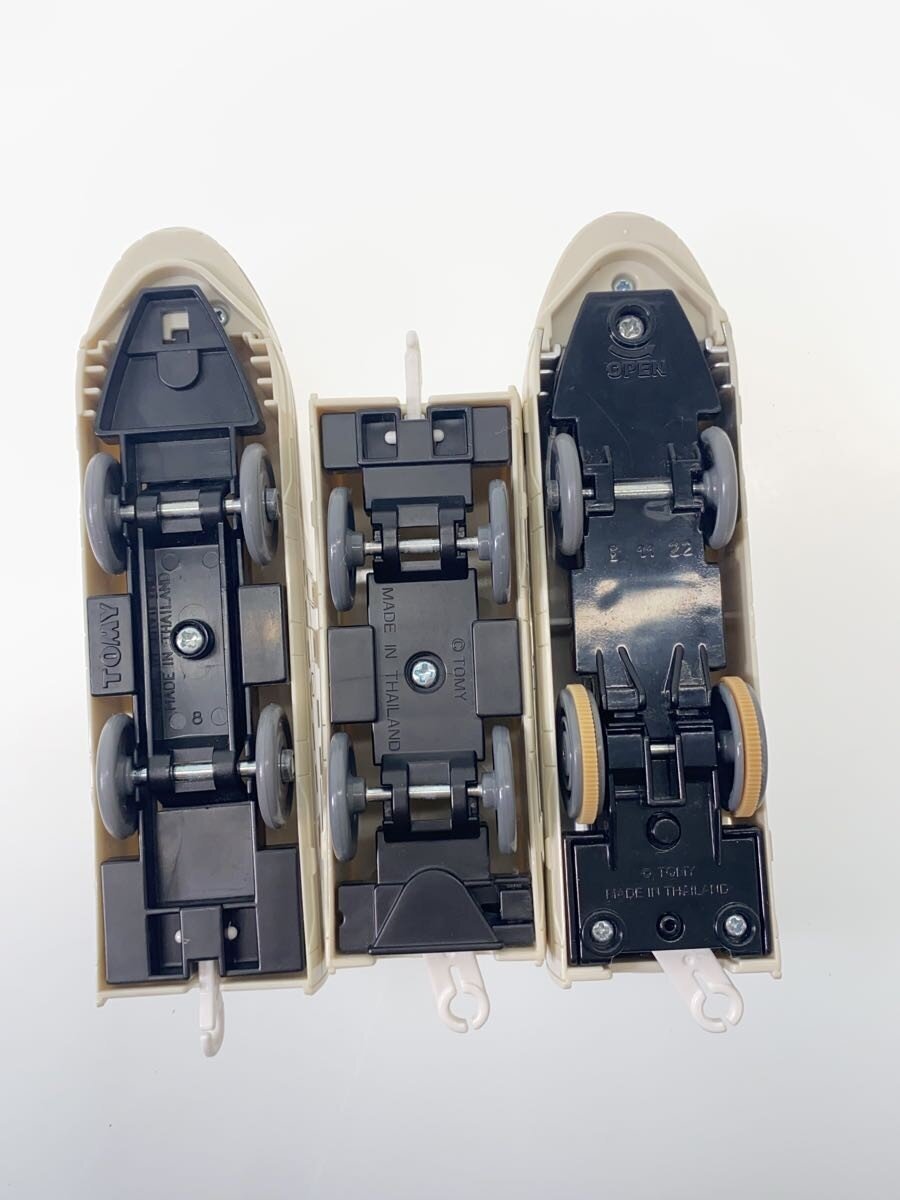 TAKARA TOMY Plarail E7 Series Shinkansen Kagayaki S-05 (with light) No box