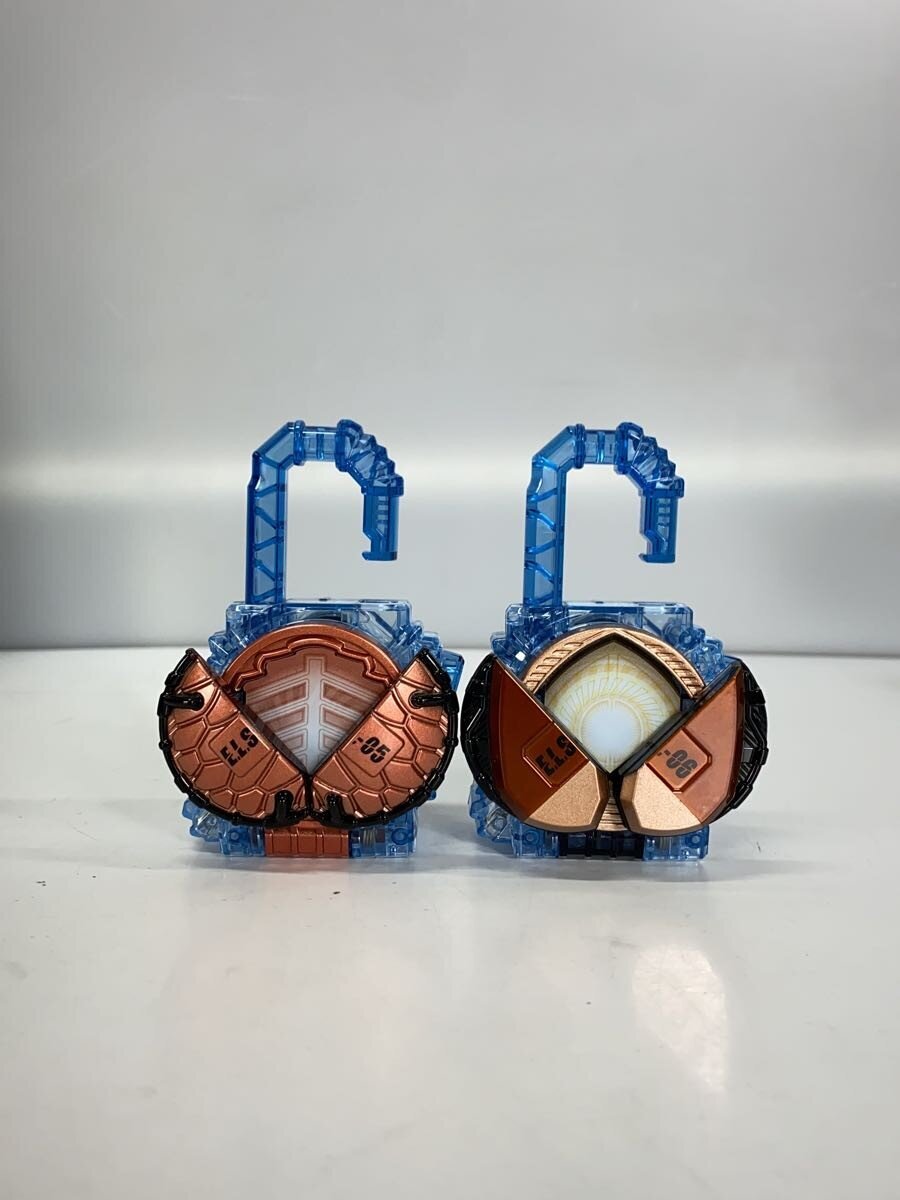 BANDAI COMPLETE SELECTION MODIFICATION (Tokusatsu Hero)