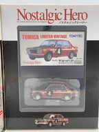 TOMYTEC Nostalgic Hero Bluebird 166SSS 1970 Safari Rally Overall Winning Car Mini Car (Red)