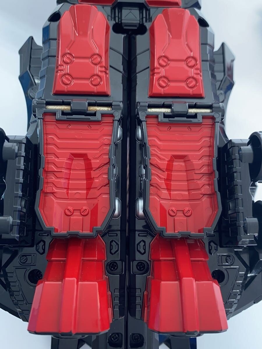 BANDAI DX Pat Kaiser (Keisatsu Sentai Patranger)