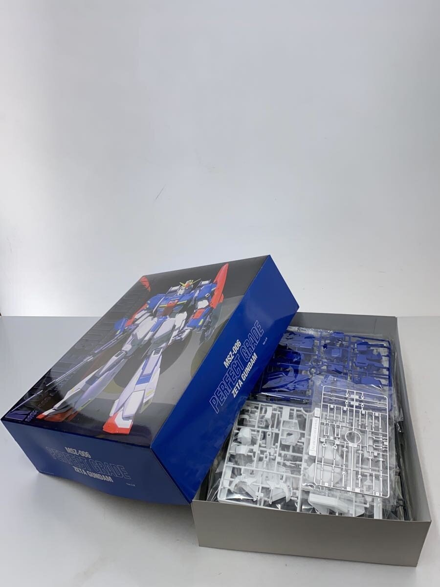 BANDAI Plastic Model Kit (Gunpla)