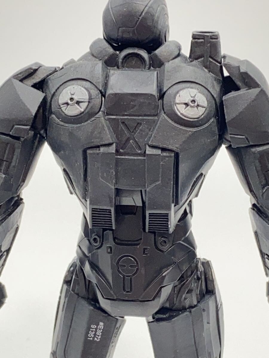 Hasbro Marvel Legends War Machine Figure