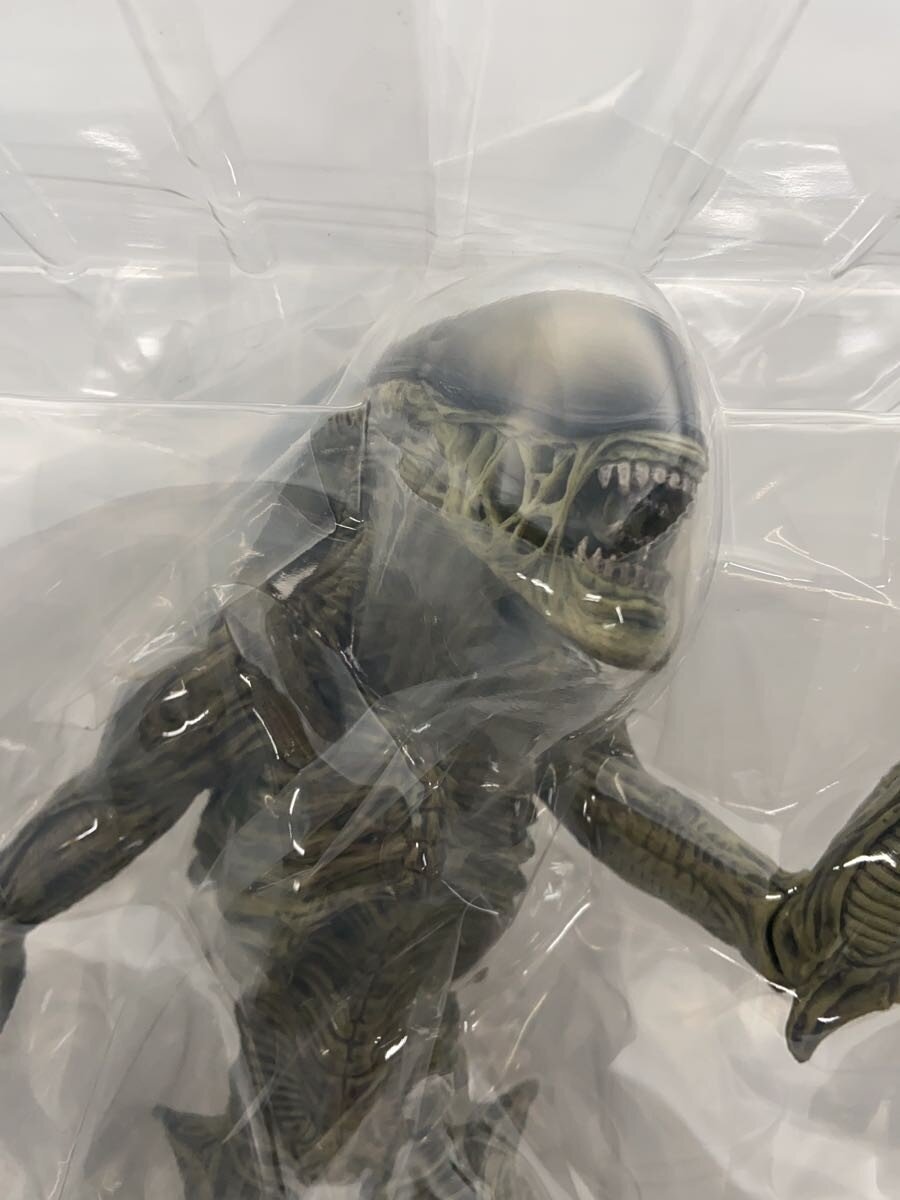 FURYU SSS Premium BIG Alien Figure