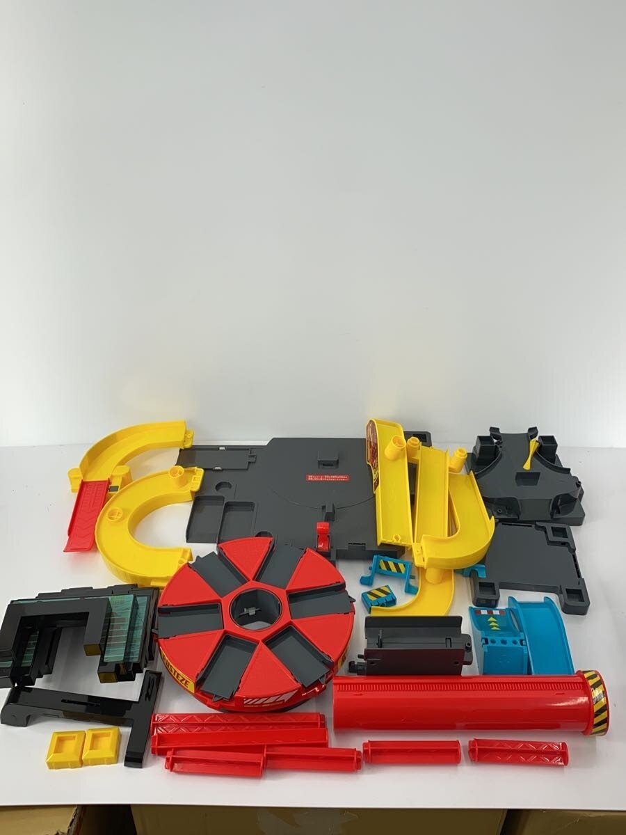 TAKARA TOMY Boy (Children's Toy)