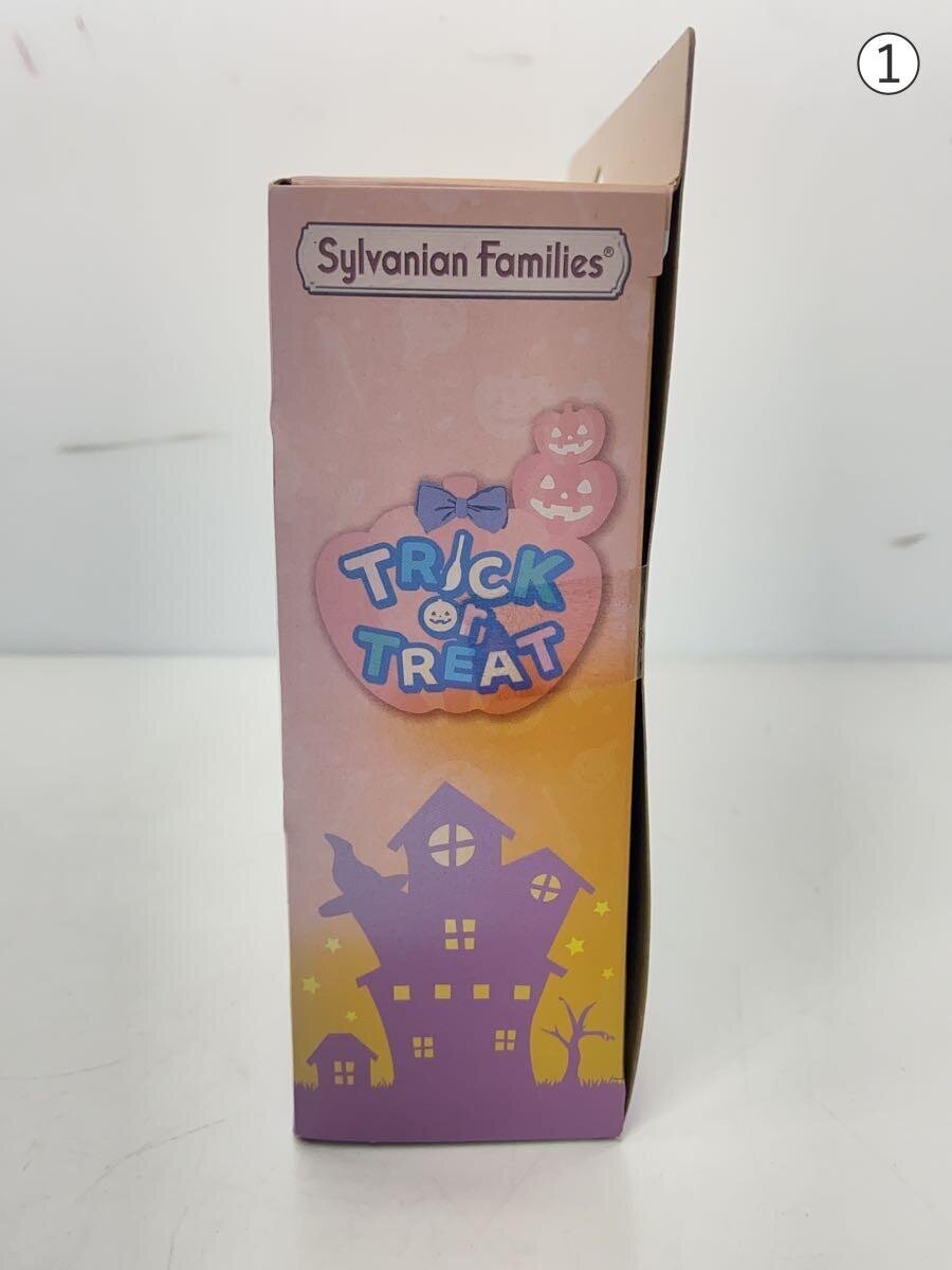 EPOCH Sylvanian Families Halloween Night Parade Set