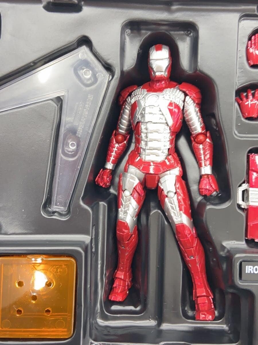Kaiyodo Tokusatsu Figure NR-179