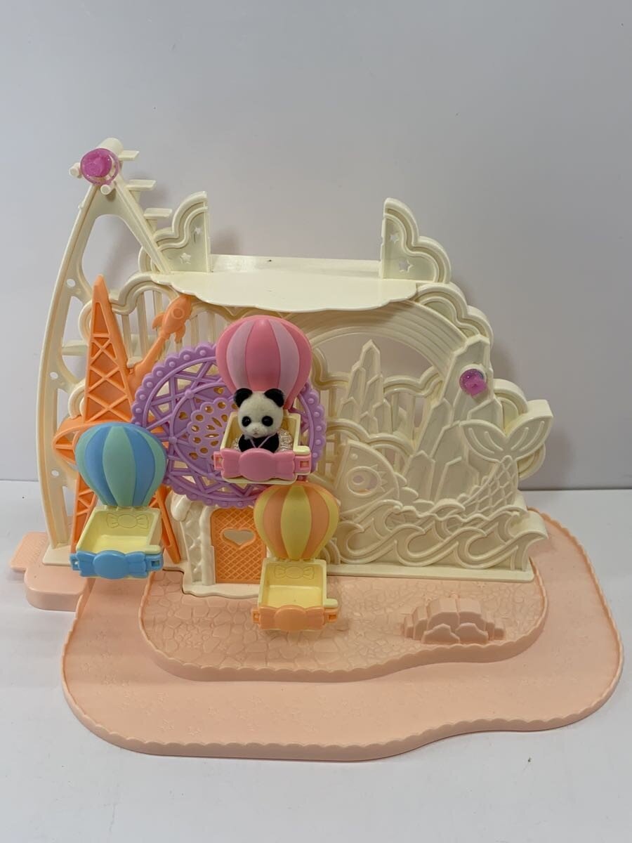 EPOCH Sylvanian Families Castle Dream Amusement Park