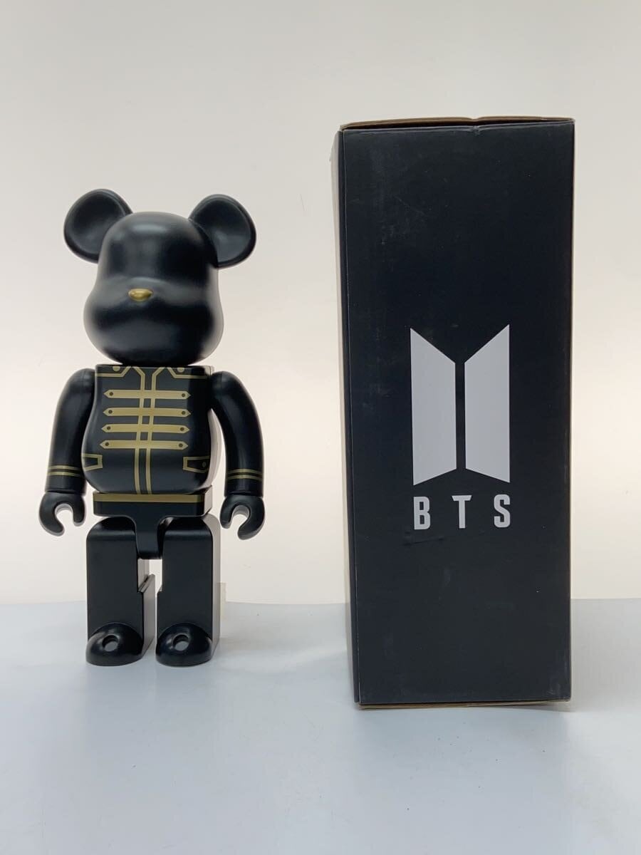 MEDICOM TOY Figure