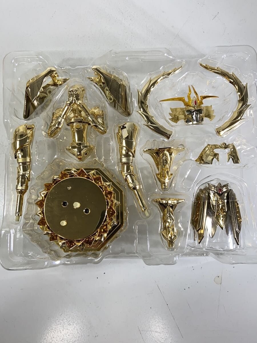 BANDAI Saint Seiya: Soul of Gold Saint Cloth Myth EX Virgo Shaka (God Cloth)